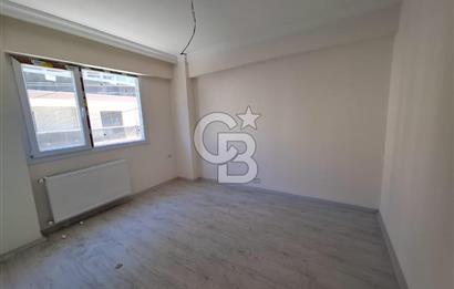 MENEMEN'DE ÇANAKKALE YOLUNA 50 M MESAFEDE 1+1 KİRALIK DAİRE
