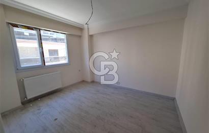MENEMEN'DE ÇANAKKALE YOLUNA 50 M MESAFEDE 1+1 KİRALIK DAİRE