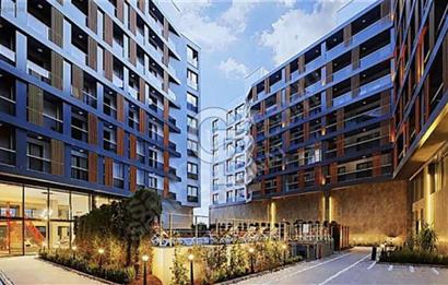 BORNOVA COORDINAT SUITS' TE KÖŞE KONUMLU ÖZEL 1+1 SATILIK DAİRE