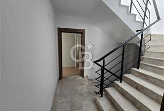 ÇEŞME BOYALIK HAVUZLU SİTE DE KİRALIK 2+1 ÇATI DUBLEKSİ