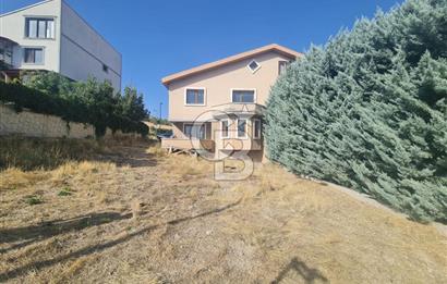 ALACAATLI BAŞKENT PARK EVLERİNDE NATAMAM SATILIK VİLLA