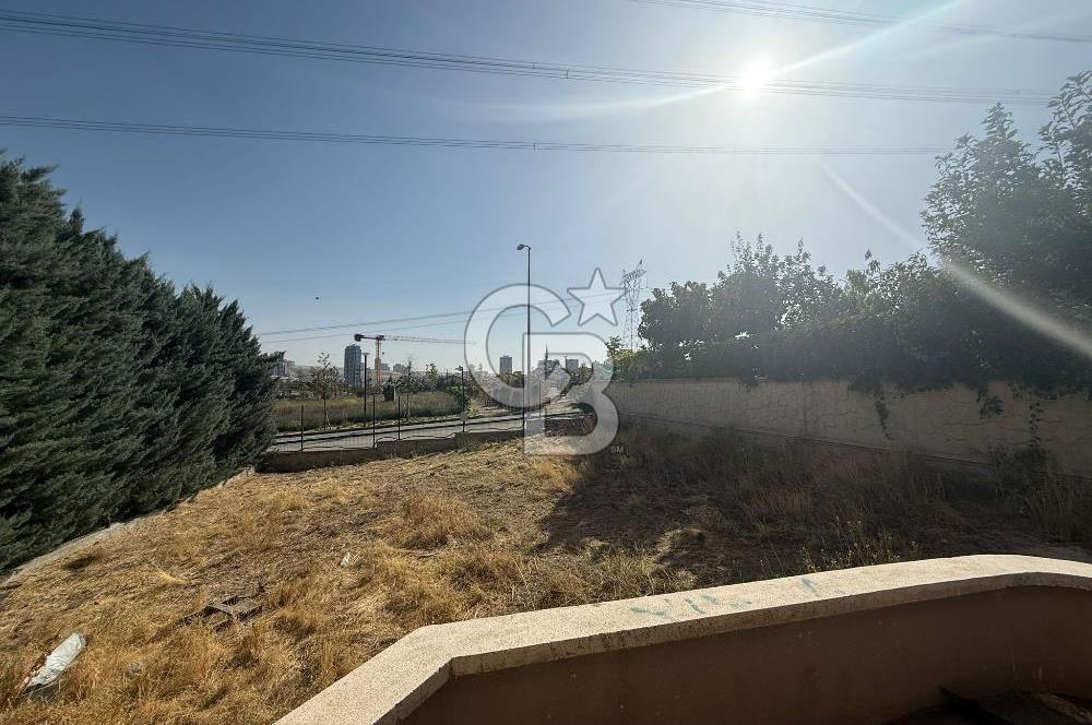 ALACAATLI BAŞKENT PARK EVLERİNDE NATAMAM SATILIK VİLLA