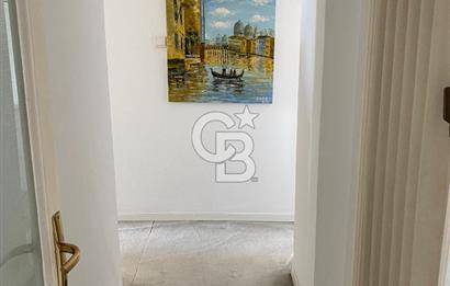 BOSTANLI SAHİL'DE PANORAMİK DENİZ MANZARALI 3+1 FIRSAT SATILIK DAİRE