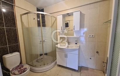 DEMETEVLERİN GİRİŞİNDE ASANSÖRLÜ YAPILI KİRALIK DAİRE
