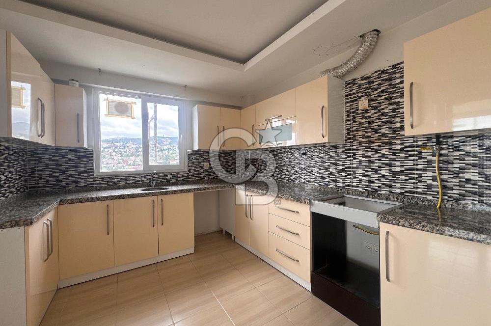 Derebahçe Mavi Kent Sitesi Havuzlu Güvenlikli 4+1 Daire