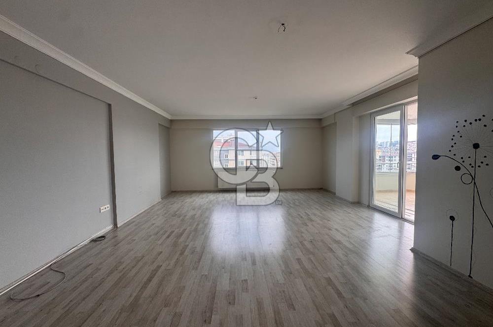 Derebahçe Mavi Kent Sitesi Havuzlu Güvenlikli 4+1 Daire