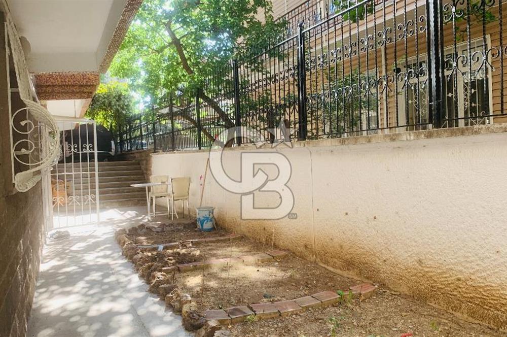 SUBAYEVLERİ CANDAN SOKAKTA BAHÇE KULLANIMLI FIRSAT DAİRE