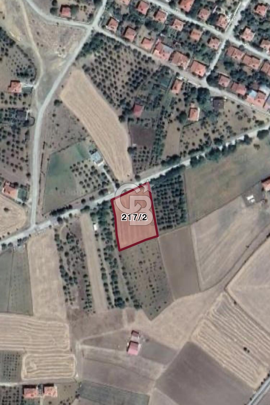 ÇUBUĞUN ENGÜZEL KÖYLERİNDEN BİRİ OLAN DAĞKALFATTA SATILIK ARSA