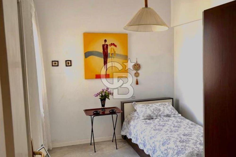 BOSTANLI SAHİL'DE PANORAMİK DENİZ MANZARALI 3+1 FIRSAT SATILIK DAİRE