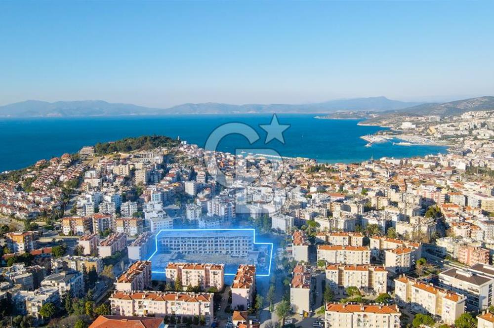 Kuşadası My Suits'te Bahçeli Havuz Manzaralı Suit