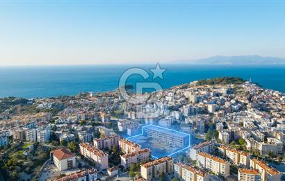 Kuşadası My Suits'te Bahçeli Havuz Manzaralı Suit