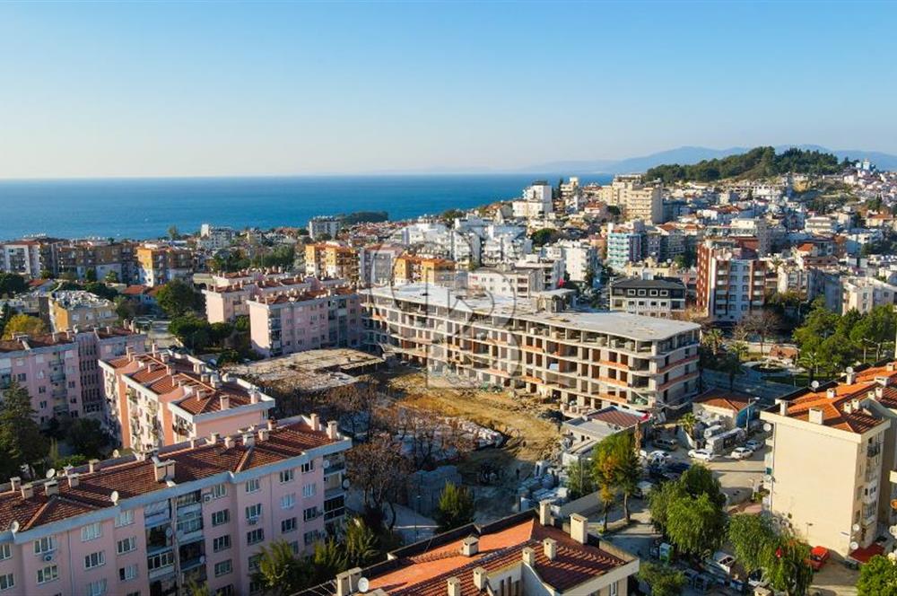 Kuşadası My Suits'te Bahçeli Havuz Manzaralı Suit