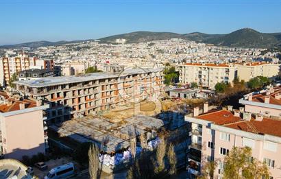 Kuşadası My Suits'te Bahçeli Havuz Manzaralı Suit