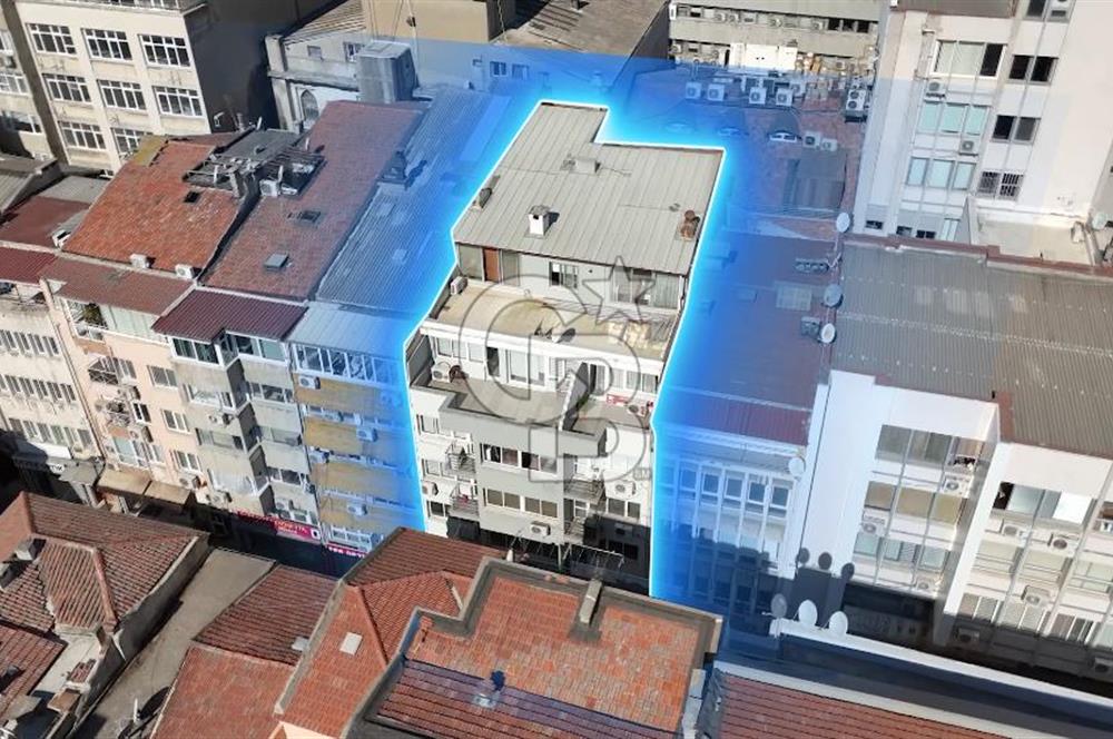 İzmir Konak 1.Beyler'de Yüksek Kira Getirili Satılık Komple Bina