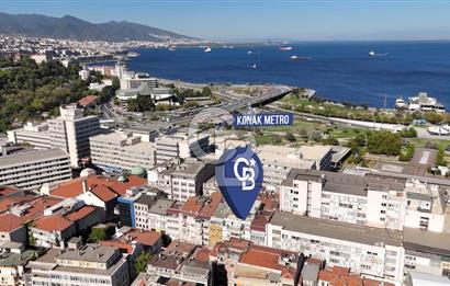 İzmir Konak 1.Beyler'de Yüksek Kira Getirili Satılık Komple Bina