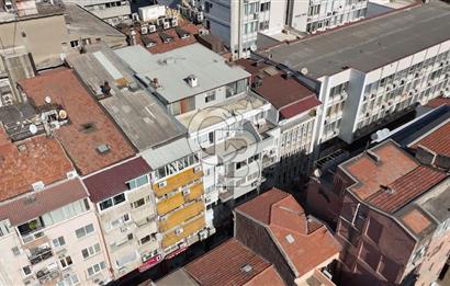 İzmir Konak 1.Beyler'de Yüksek Kira Getirili Satılık Komple Bina