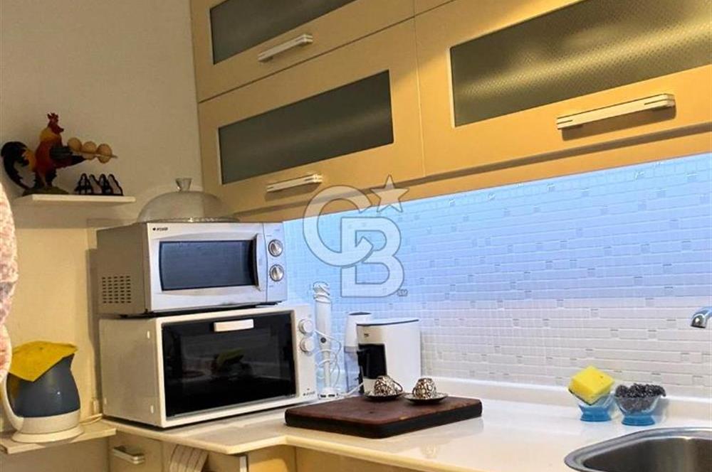 BOSTANLI SAHİL'DE PANORAMİK DENİZ MANZARALI 3+1 FIRSAT SATILIK DAİRE