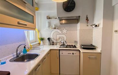 BOSTANLI SAHİL'DE PANORAMİK DENİZ MANZARALI 3+1 FIRSAT SATILIK DAİRE