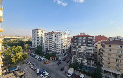 DEMETEVLERİN GİRİŞİNDE ASANSÖRLÜ YAPILI KİRALIK DAİRE