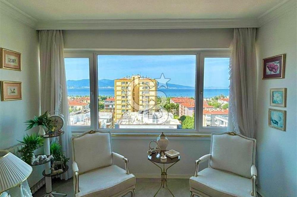 BOSTANLI SAHİL'DE PANORAMİK DENİZ MANZARALI 3+1 FIRSAT SATILIK DAİRE