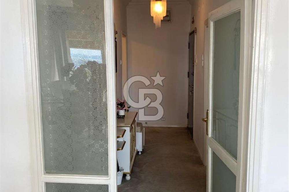 BOSTANLI SAHİL'DE PANORAMİK DENİZ MANZARALI 3+1 FIRSAT SATILIK DAİRE