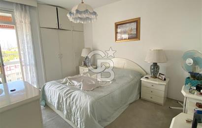 BOSTANLI SAHİL'DE PANORAMİK DENİZ MANZARALI 3+1 FIRSAT SATILIK DAİRE