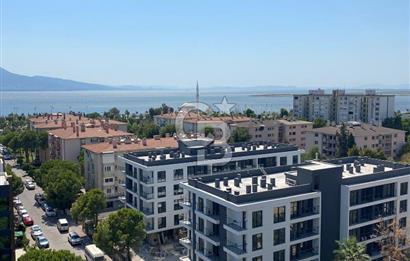 BOSTANLI SAHİL'DE PANORAMİK DENİZ MANZARALI 3+1 FIRSAT SATILIK DAİRE
