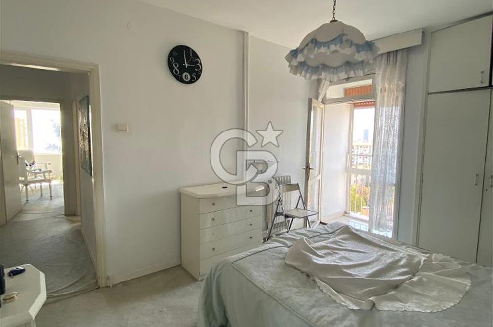 BOSTANLI SAHİL'DE PANORAMİK DENİZ MANZARALI 3+1 FIRSAT SATILIK DAİRE