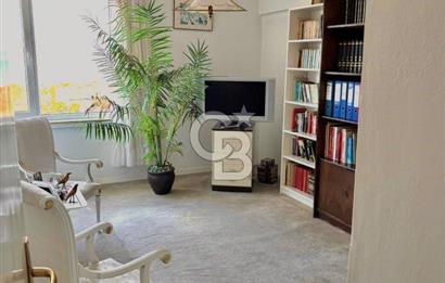 BOSTANLI SAHİL'DE PANORAMİK DENİZ MANZARALI 3+1 FIRSAT SATILIK DAİRE