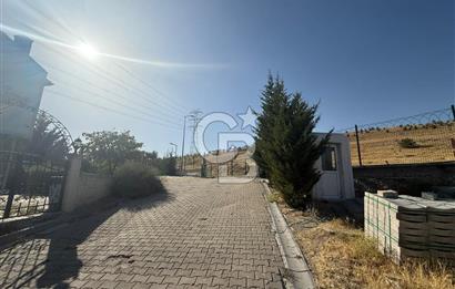 ALACAATLI BAŞKENT PARK EVLERİNDE NATAMAM SATILIK VİLLA