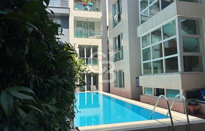Merkezi Lokasyonda 4,5+1 Sitede Satılık Çatı