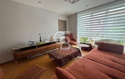 Merkezi Lokasyonda 4,5+1 Sitede Satılık Çatı