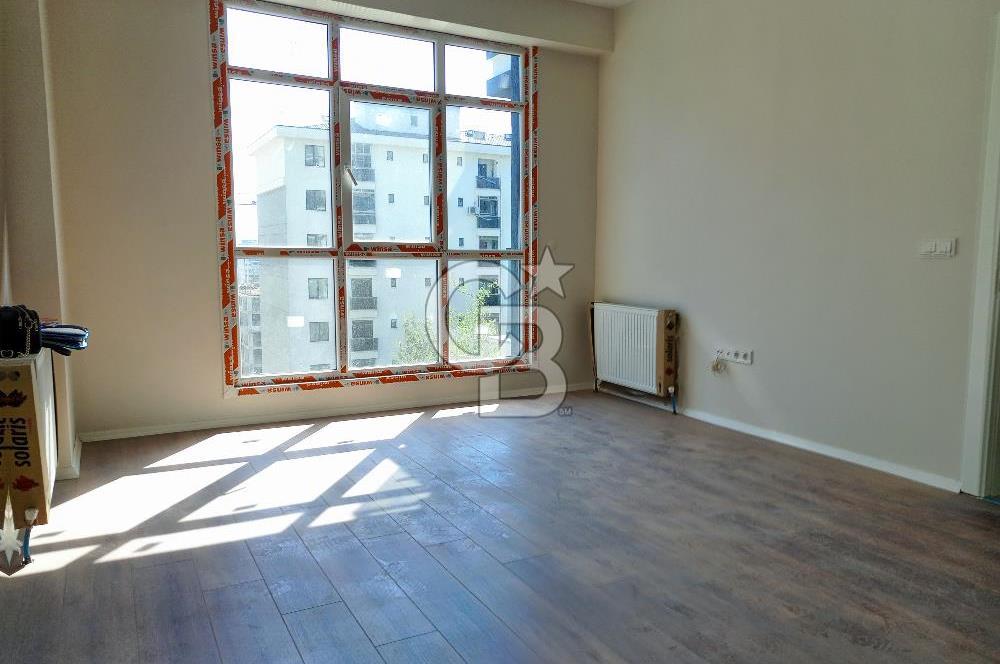 Maltepe Esenkent mahallesi 2+1 satılık daire 