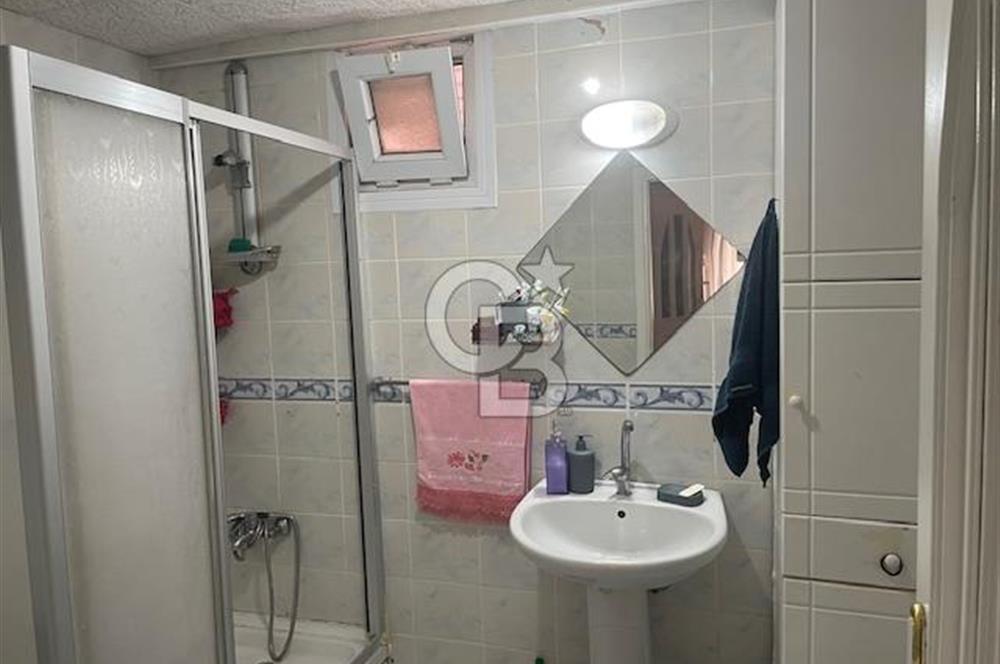 Kaynarca Sahilde Site İçinde Eşyalı Kiralık 3+1 Daire