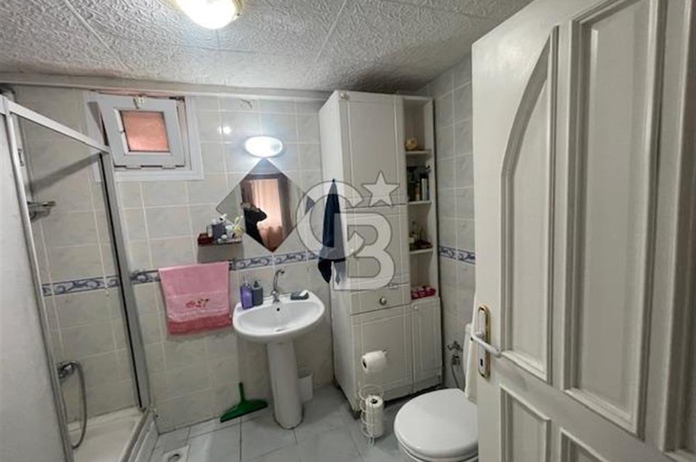 Kaynarca Sahilde Site İçinde Eşyalı Kiralık 3+1 Daire
