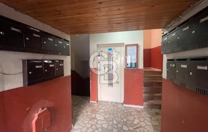 Kaynarca Sahilde Site İçinde Eşyalı Kiralık 3+1 Daire