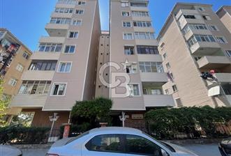 Kaynarca Sahilde Site İçinde Eşyalı Kiralık 3+1 Daire