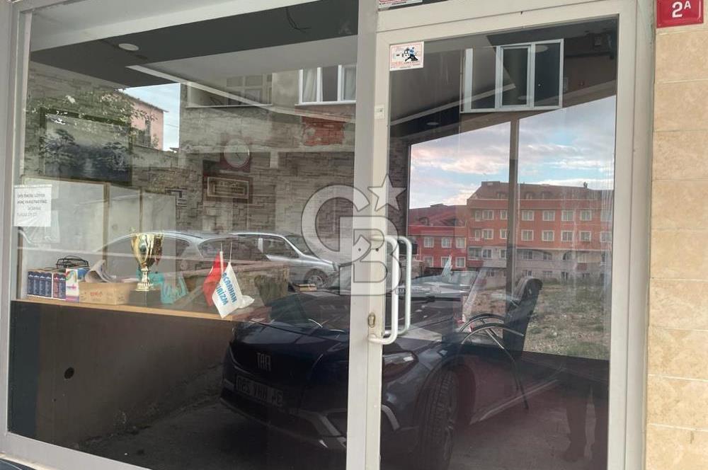 Pendik Dumlupınar da Cadde Cepheli Kiralık Dükkan