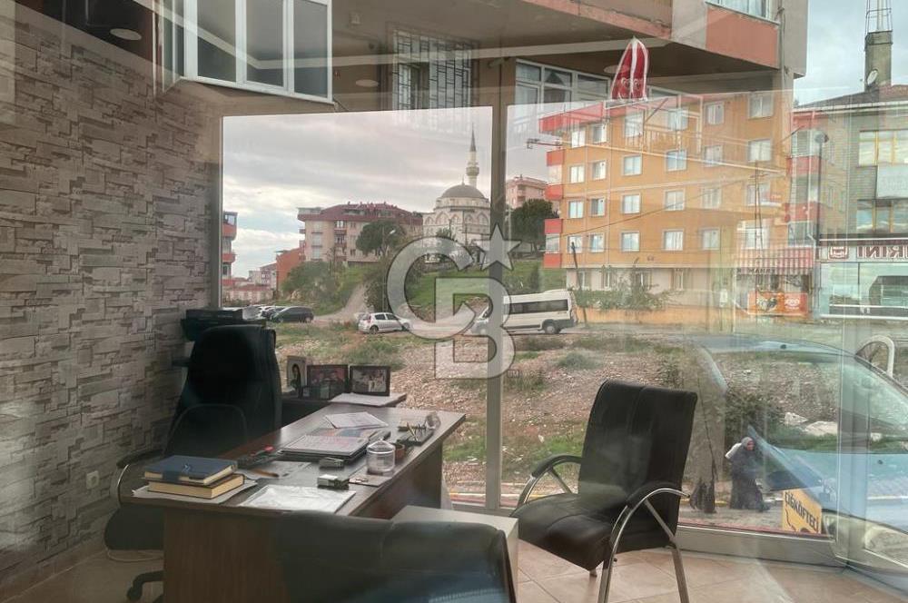 Pendik Dumlupınar da Cadde Cepheli Kiralık Dükkan