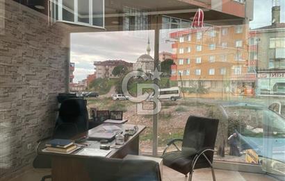 Pendik Dumlupınar da Cadde Cepheli Kiralık Dükkan