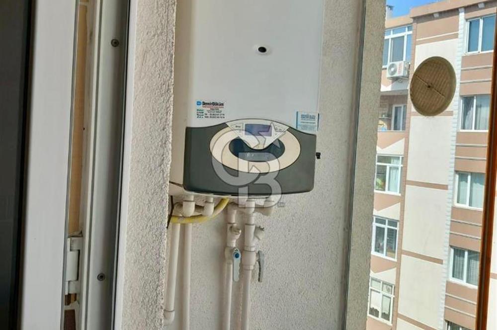ÇORLU MERKEZ'DE CADDE ÜZERİ 2+1 SATILIK DAİRE