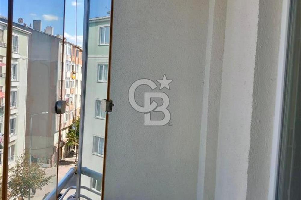 ÇORLU MERKEZ'DE CADDE ÜZERİ 2+1 SATILIK DAİRE