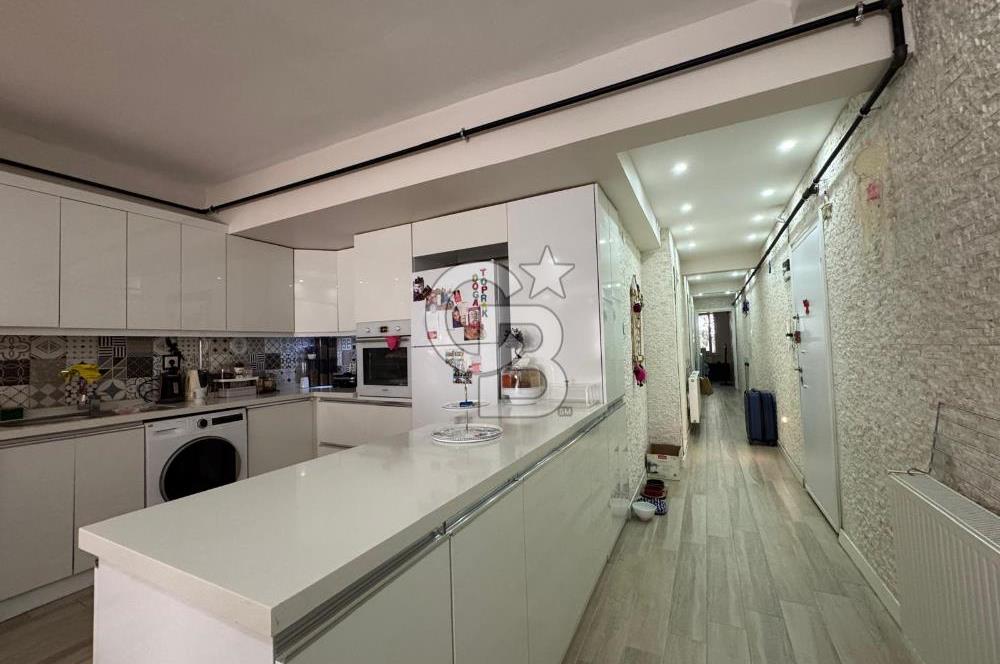 Karşıyaka Bahçelievlerde Önü Açık Full Tadilatlı 3+1 Daire