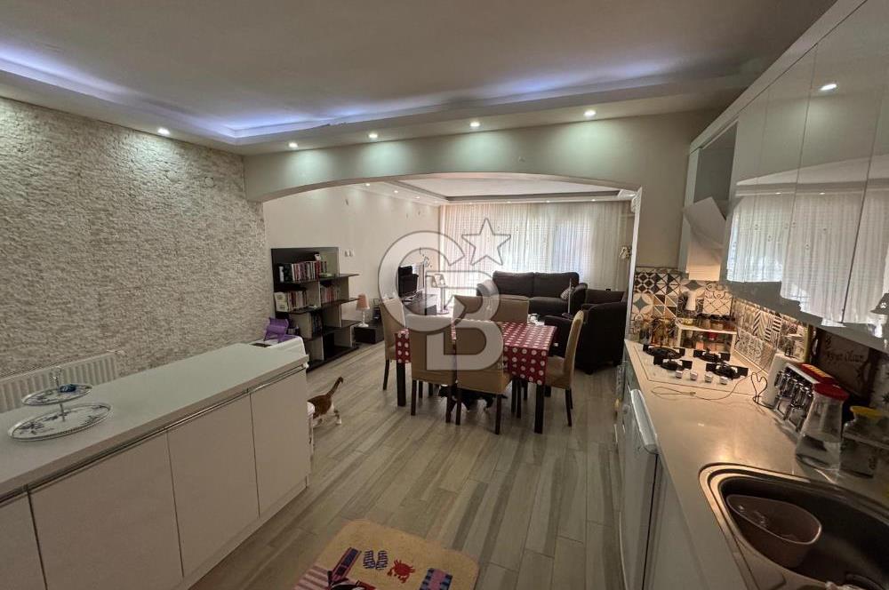 Karşıyaka Bahçelievlerde Önü Açık Full Tadilatlı 3+1 Daire