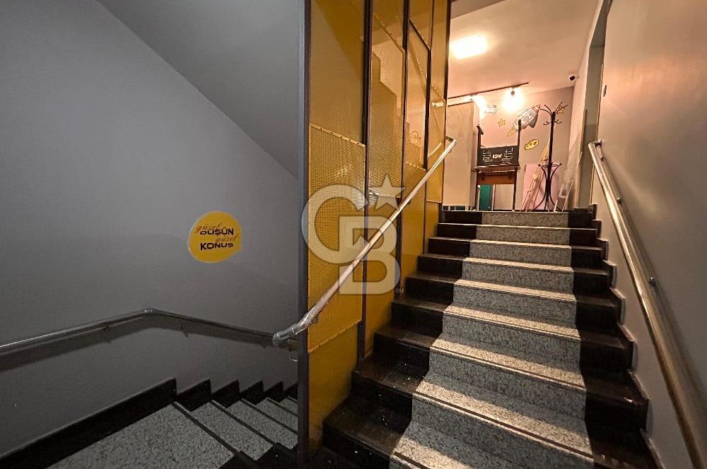 TAURUS AVM KARŞISINDA MERKEZİ KONUMDA KİRALIK KOMPLE BİNA