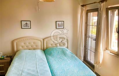 Datça Kızlan'da deniz manzaralı 952 m2 arsa içinde Satılık müstakil ev