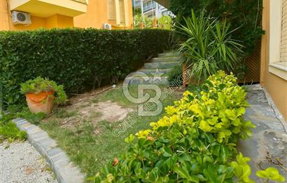 Kuşadası Marina Ege Vista Evlerinde Satılık 5+1 Bahçe Dubleks Daire