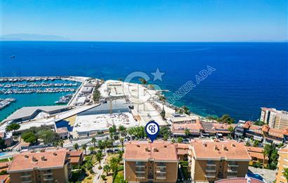 Kuşadası Marina Ege Vista Evlerinde Satılık 5+1 Bahçe Dubleks Daire