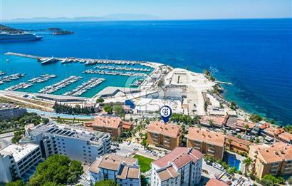 Kuşadası Marina Ege Vista Evlerinde Satılık 5+1 Bahçe Dubleks Daire