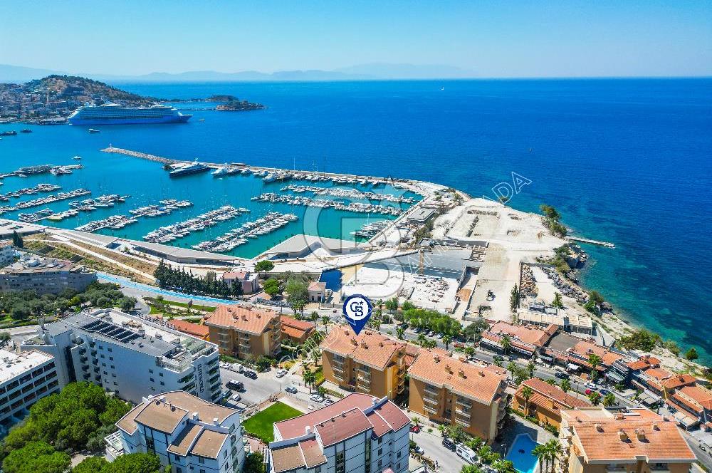 Kuşadası Marina Ege Vista Evlerinde Satılık 5+1 Bahçe Dubleks Daire